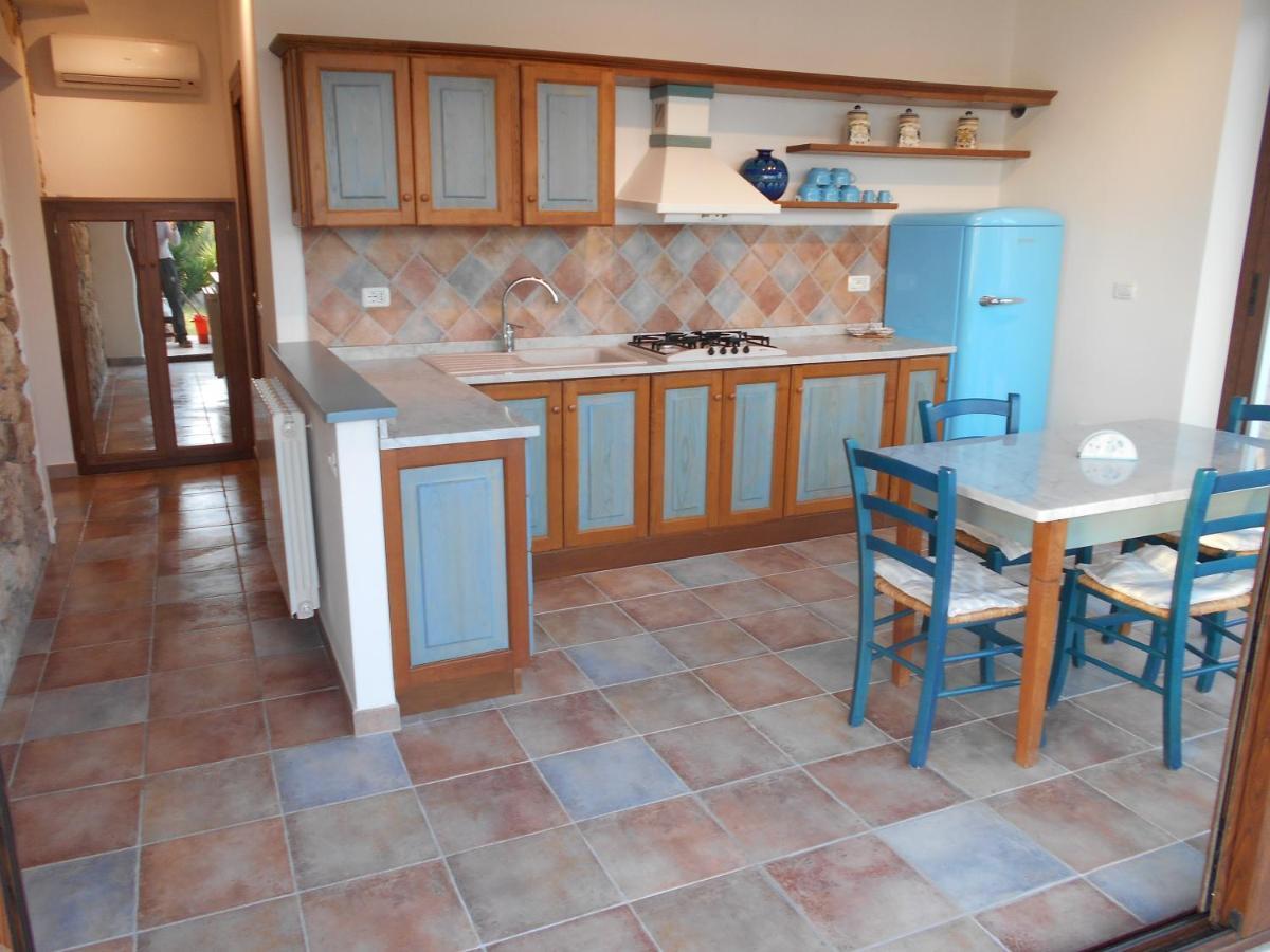 Villatramontistella Suite Capoliveri  Dış mekan fotoğraf