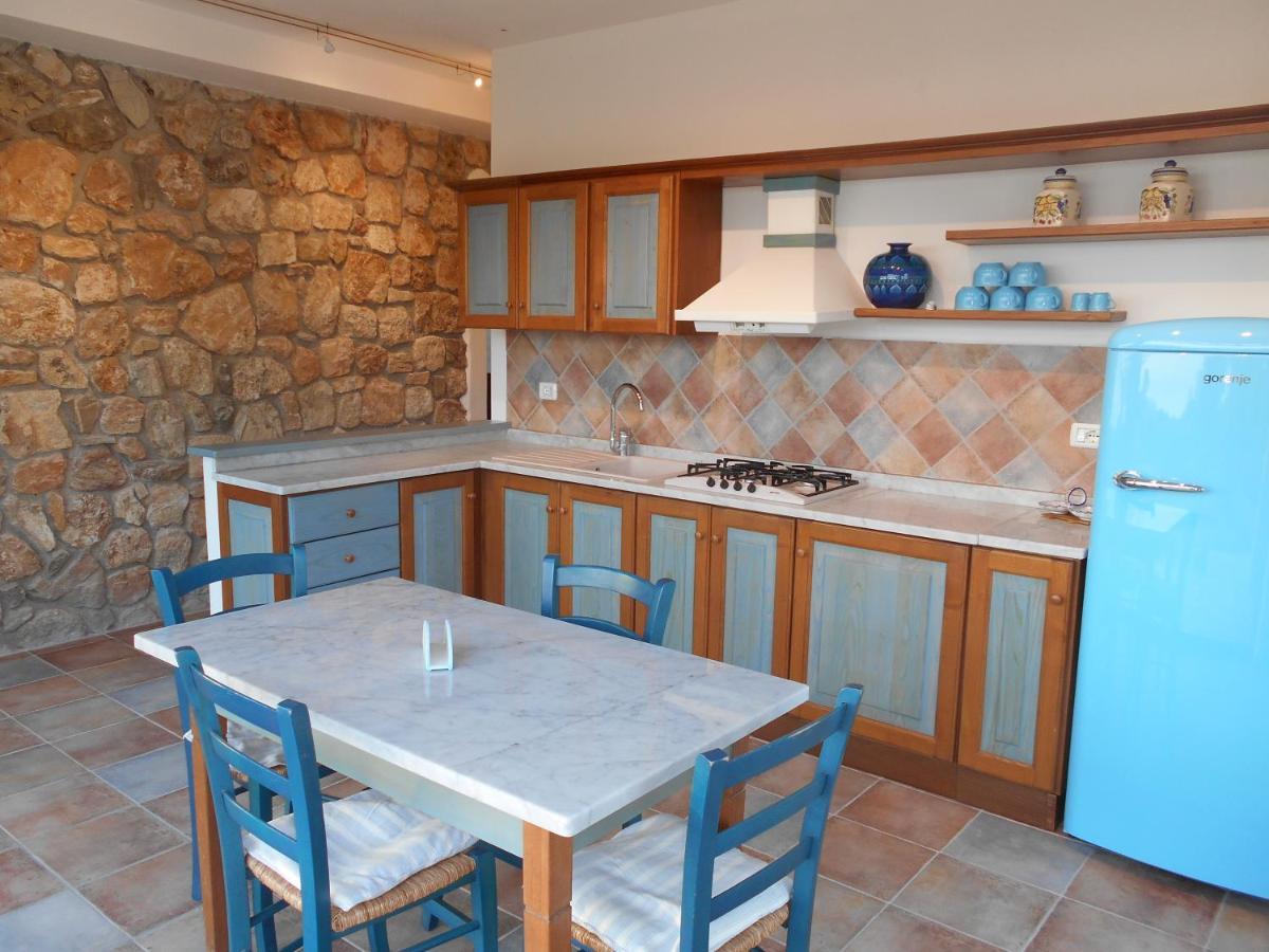 Villatramontistella Suite Capoliveri  Dış mekan fotoğraf
