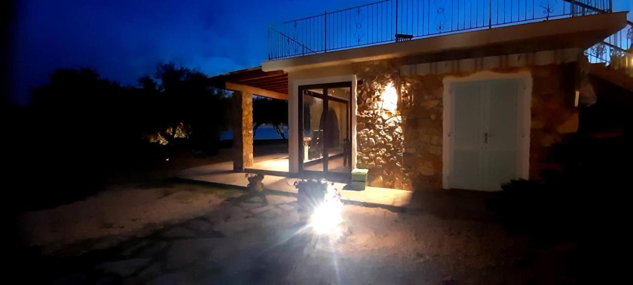 Villatramontistella Suite Capoliveri  Dış mekan fotoğraf